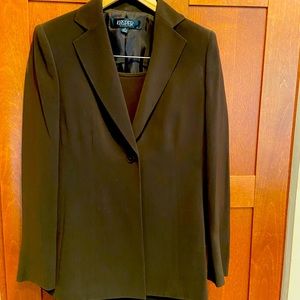 Kasper size 4 suit jacket, pants, skirt